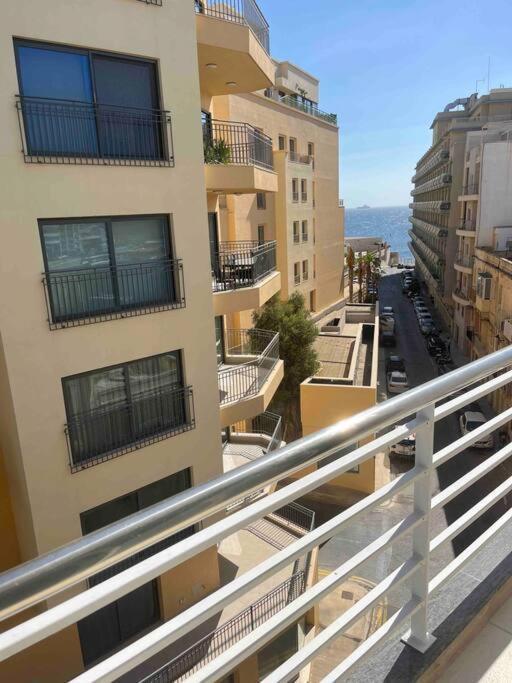 Seafront Two Bedroom Apartment San Giuliano Esterno foto