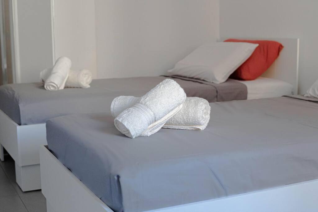 Seafront Two Bedroom Apartment San Giuliano Esterno foto